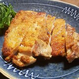 皮パリ！ジューシー‼鶏モモ肉のローストチキン